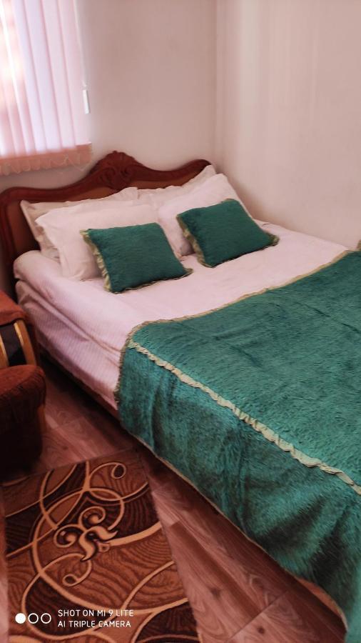 Apartments Azatutyan Avenue 9, Кв 19 Erivan Dış mekan fotoğraf
