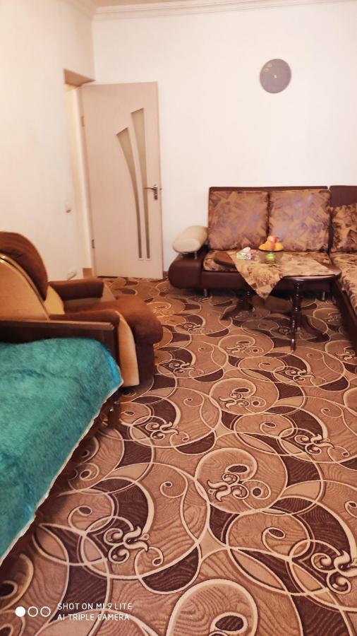Apartments Azatutyan Avenue 9, Кв 19 Erivan Dış mekan fotoğraf