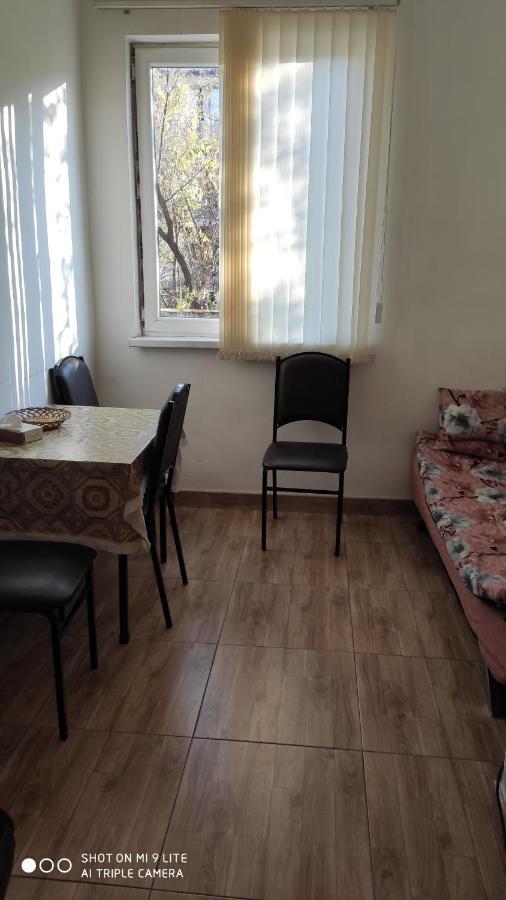 Apartments Azatutyan Avenue 9, Кв 19 Erivan Dış mekan fotoğraf