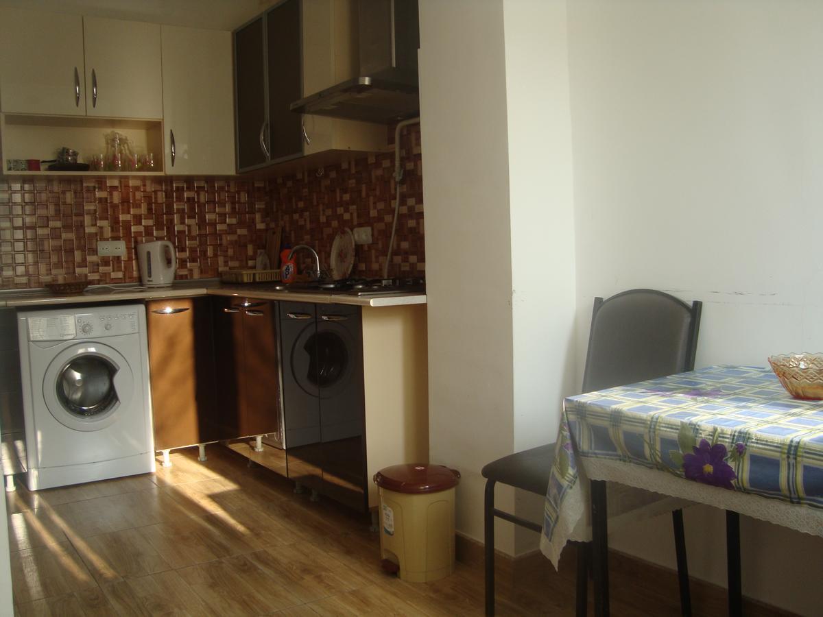 Apartments Azatutyan Avenue 9, Кв 19 Erivan Dış mekan fotoğraf