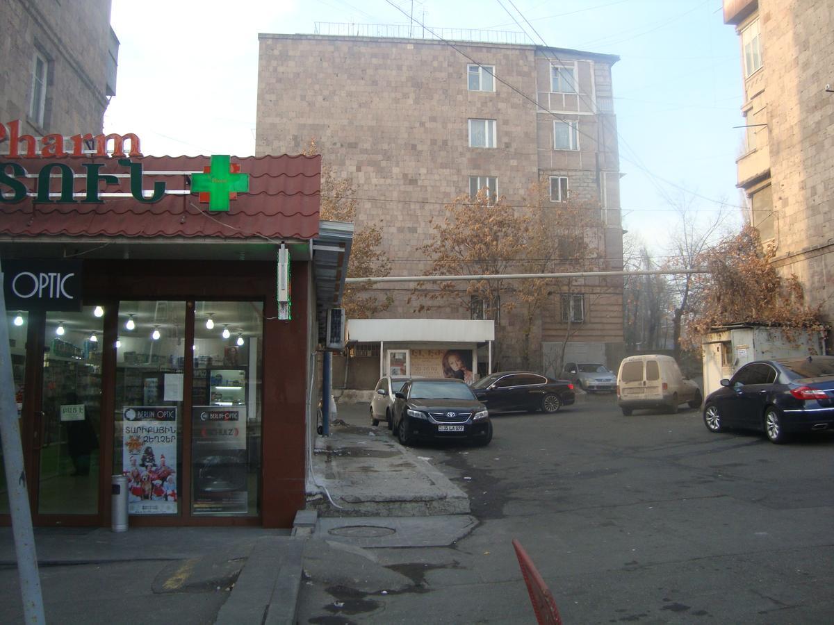 Apartments Azatutyan Avenue 9, Кв 19 Erivan Dış mekan fotoğraf